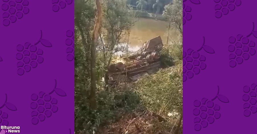 Colisão entre caminhão e carro deixa um morto na BR-277, em Guarapuava