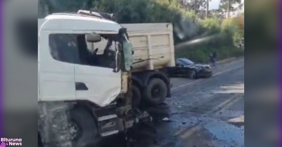 Acidente entre carros, carreta e caminhão em General Carneiro deixa trânsito lento na BR-153