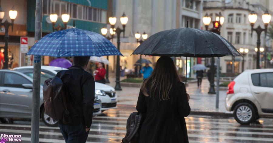 Fim de semana será de temporal, ventania e frio intenso com risco de geada no Paraná