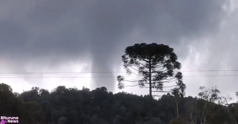 Morador filma possível tornado na divisa entre Inácio Martins e Cruz Machado