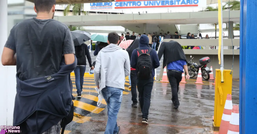 Fies abre inscrições para o segundo semestre com mais de 44 mil vagas; prazo vai até 17 de julho