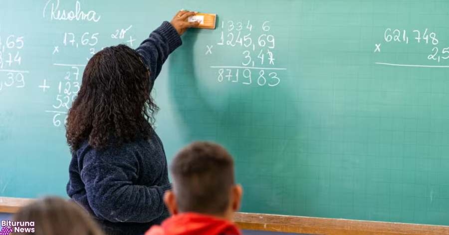 Seed-PR abre PSS com 4 mil vagas para professores e pedagogos em todo o estado