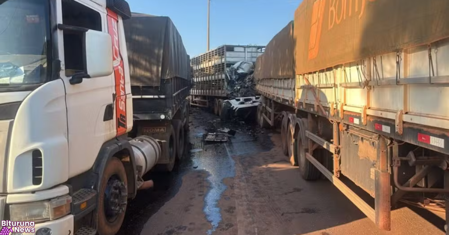 Caminhoneiro de Cruz Machado morre em engavetamento com quatro carretas na BR-163 em MT